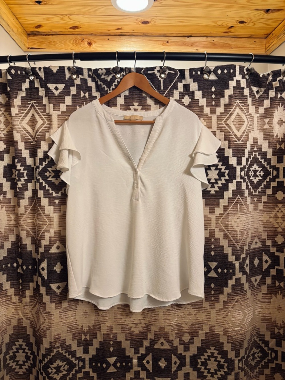 Women’s Hope & Harlow Ruffle Sleeve White Top Size XL